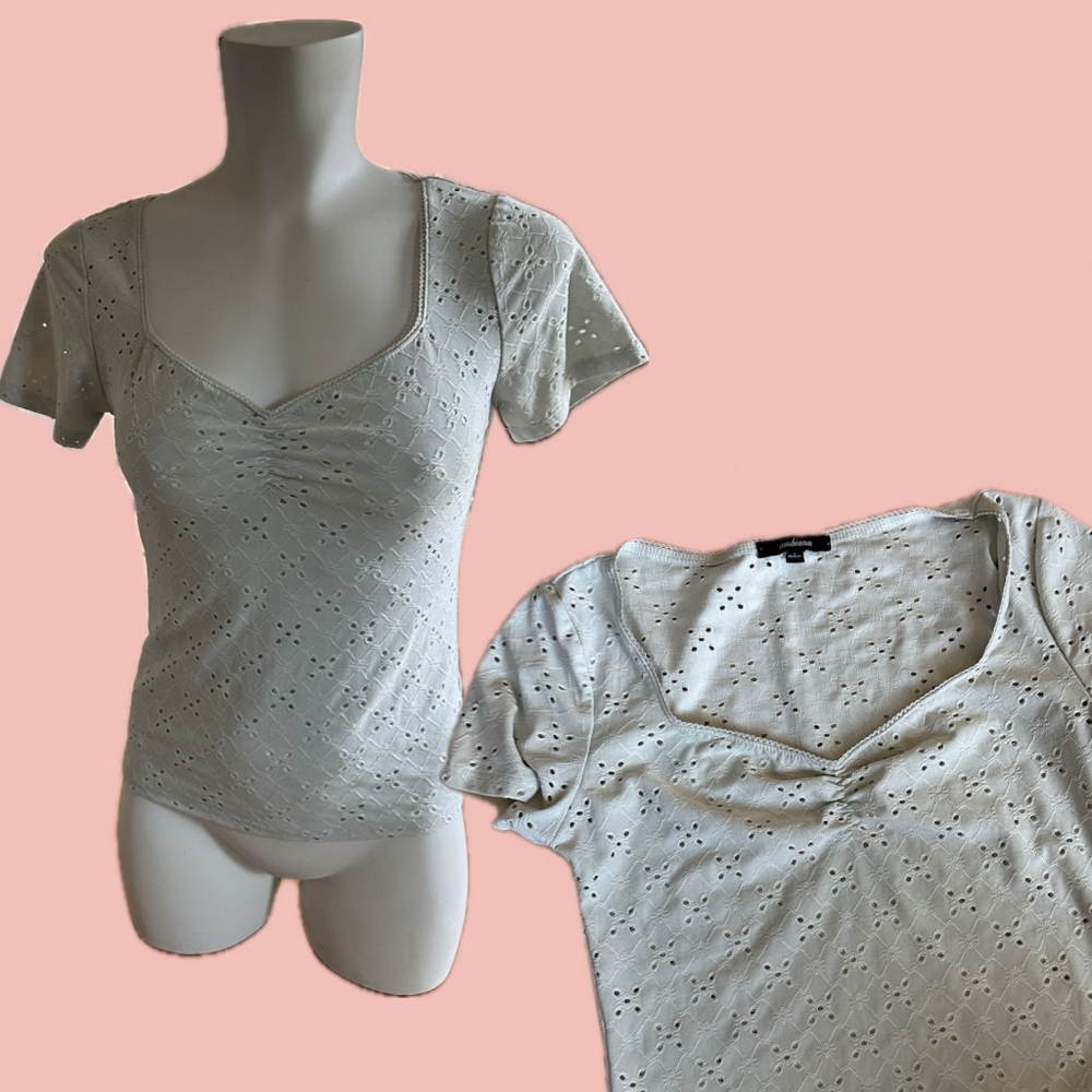 🧡 2 for 10$ Ambiance Eyelet Lace T-Shirt – Cream Fitted Top – Size L